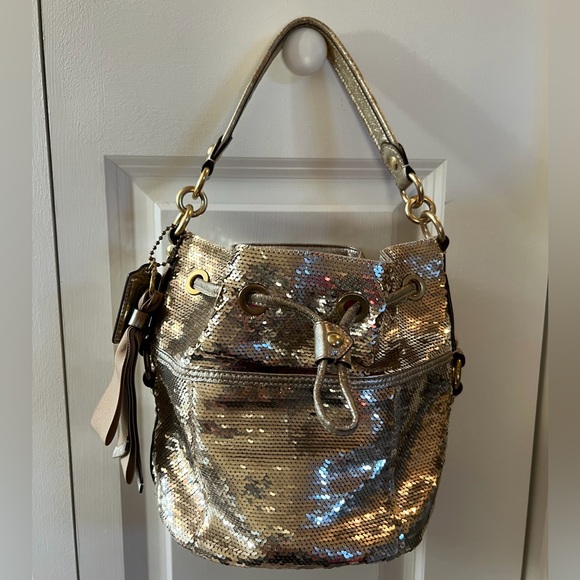 Coach Poppy Sequin Bucket Bag in Gold 17906 - Picture 6 of 12